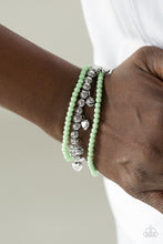 Load image into Gallery viewer, Springtime Sweethearts - Green