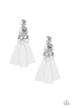 Load image into Gallery viewer, Taj Mahal Tourist - White
