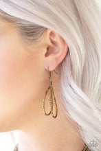 Load image into Gallery viewer, Knotted Knockout - Brass
